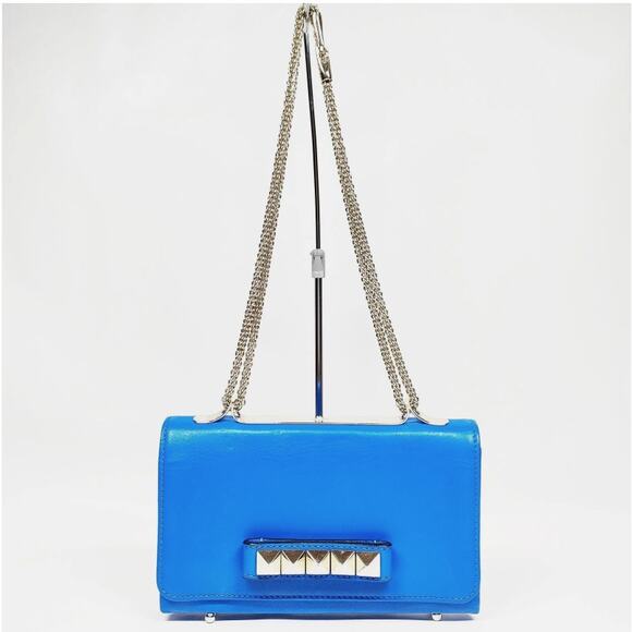 Valentino Garavani Handbags - 💎✨AUTHENTlC✨💎Valentino Garavani Leather Shoulder Bag